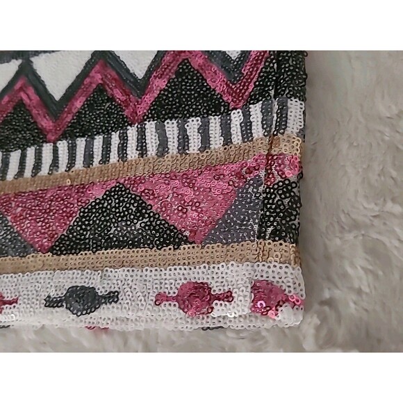Chelsea & Violet Sequin Southwestern Tribal Mini Skirt Size Large - Picture 7 of 10